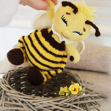 Bee toy