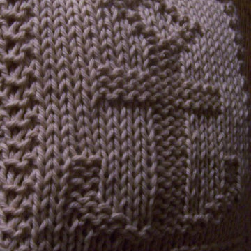 Malcolum's Cluthar (cozy blanket), cap and toy cube