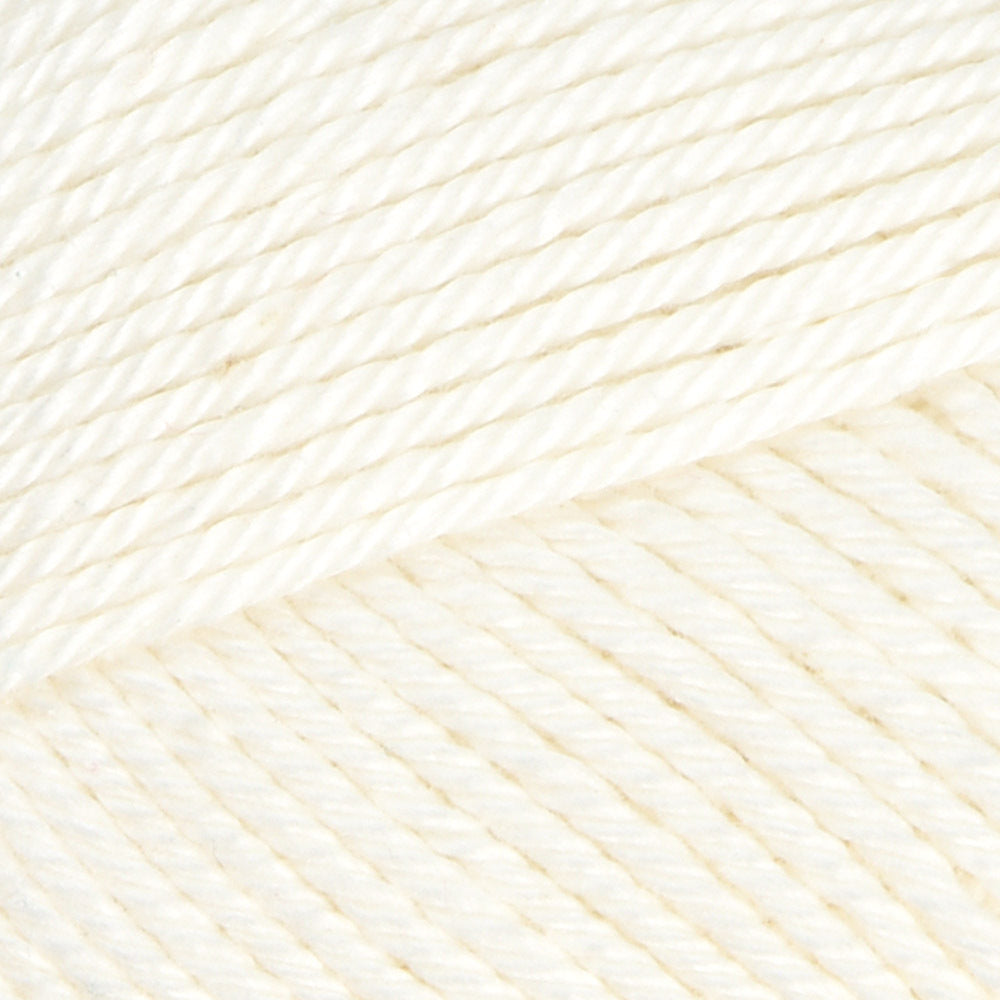 Yarn and Colors Must-Have