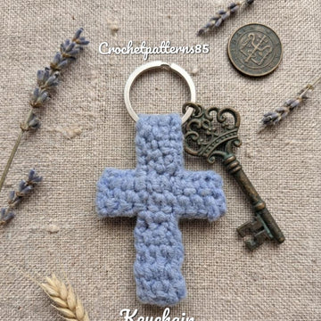 Cross Keychain English-US