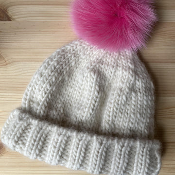 Simple chunky merino pom pom hat