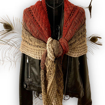 Flat Triangular Scarf "Oineis"