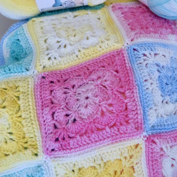 Pastel Shells Granny Square Baby Blanket- Lion Brand Ice Cream DK