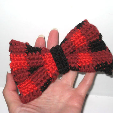 Plaid bow tie