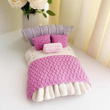 Crochet Doll bed, amigurumi doll furniture, crochet doll furniture