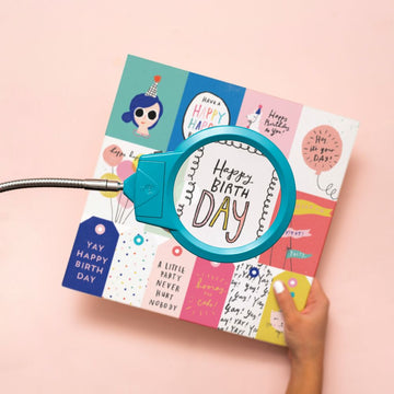 We R Memory Keepers Magnifying Lamp
