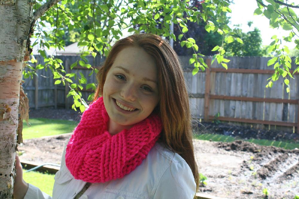 1 Episode Cowl