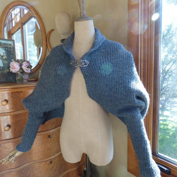 Sciarpone Capelet
