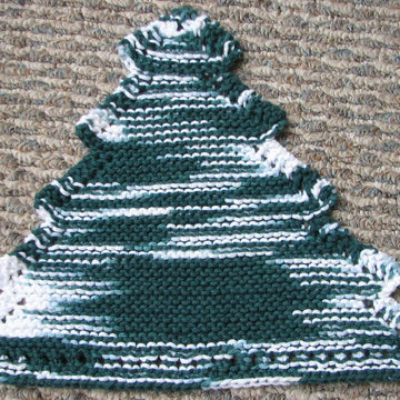 Grandma's Favorite Christmas Tree dishcloth