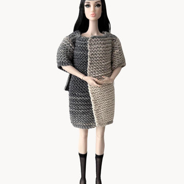 Coat Chic for 1:6 scale fashion dolls