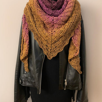Triangular Scarf "Leandris"