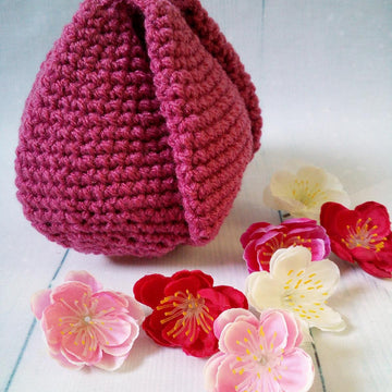 230 Little Mouse with a Flower House