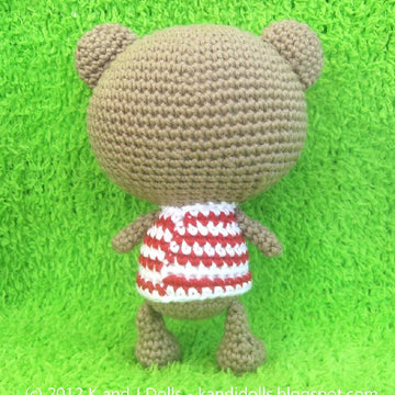 Bobby Bear: Crochet Pattern for a Bear Doll