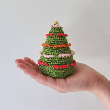 Tiny Garland Christmas Tree