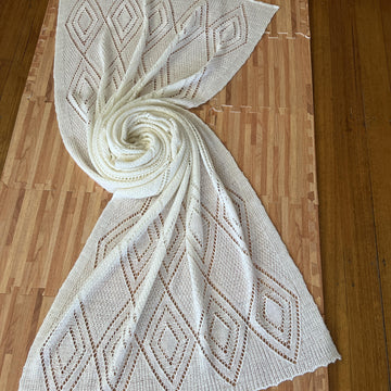 Shawl with Double Diamond Border
