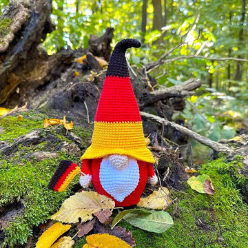 Patriotic gnome of Germany (boy)