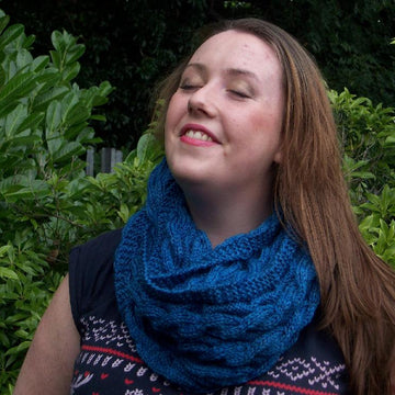 Twisted Cabled Cowl