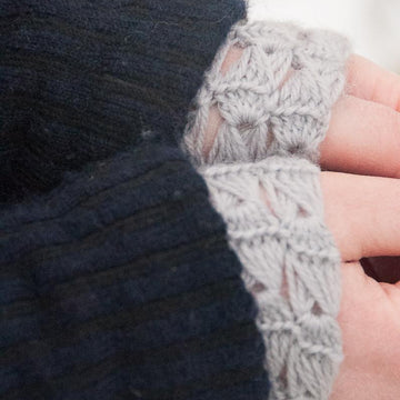 Delicatus Wrist Warmers