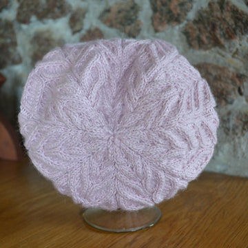 Hat old rose with braids