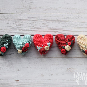 Embroider My Heart Ornament (2018006)