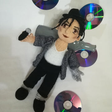 Knitting Pattern – "King of Pop" Inspired Doll – Detailed Design, Iconic Outfit, Moonwalk Shoes