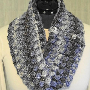 Roo's infinity scarf