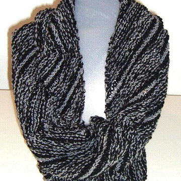 Twisted Cowl (allsquareknits)