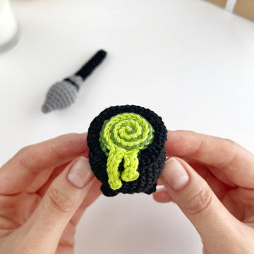 Halloween Cauldron with Broom crochet pattern, Amigurumi keyring Spooky crochet charm