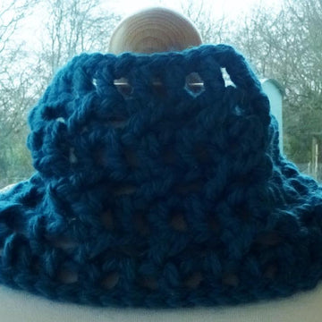 Christmas Cowl