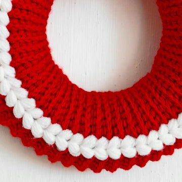 English and German Pattern. Cable Christmas Wreath