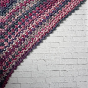 Triangulation Shawlette