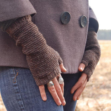 Earl grey mitts