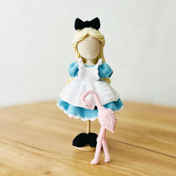 Crochet doll pattern, amigurumi doll with clothes, crochet bunny, amigurumi bunny, Alice and White rabbit