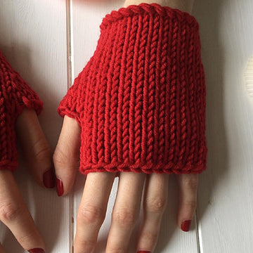 Bronnie Fingerless mitts