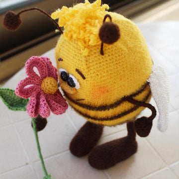 Little bee