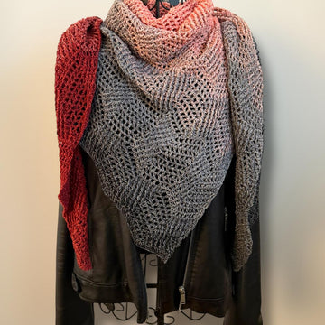 Triangular Scarf "Damia"