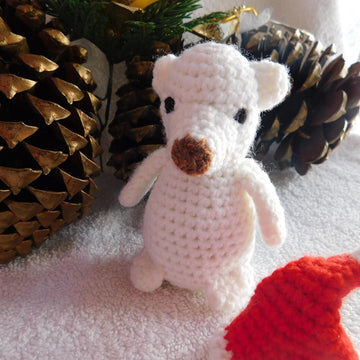 Little Christmas Bear amigurumi