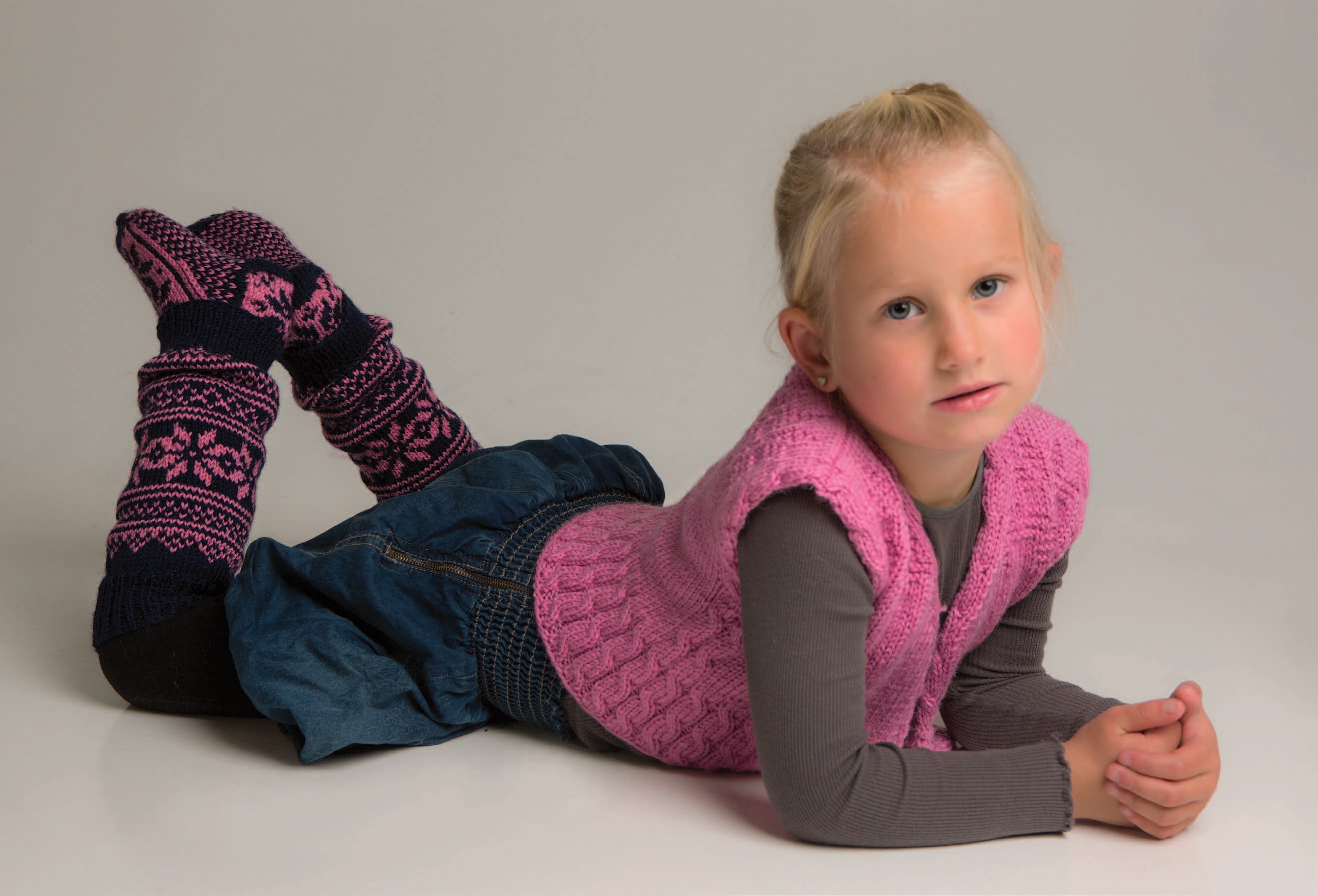Viking Of Norway Catalogue 1212 by Turid Stapnes and Elin Soerung