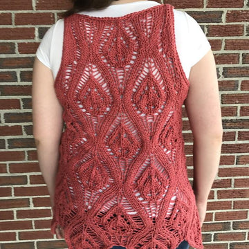 Traveling dropped stitches top