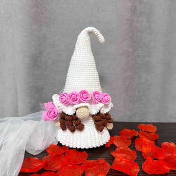 Gnome bride