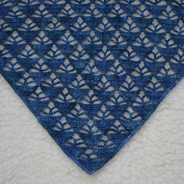 Pyramid shawl