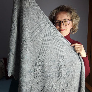 Mandrágora Shawl