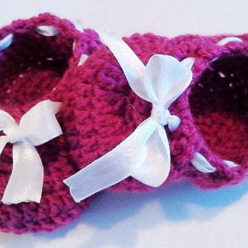 Simple baby ribbon shoes