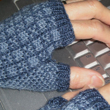 Checkmate Fingerless Mitts