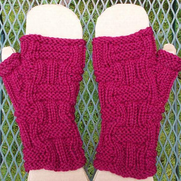 Hourglass Mitts