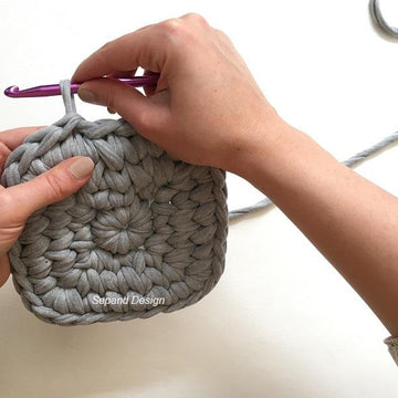 Recycled (t-shirt) yarn basket container-113