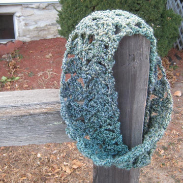 Shells & Chains Cowl