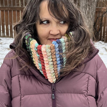 Mini Pops Cowl
