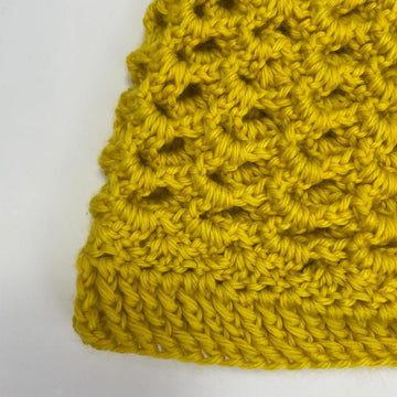 Unique 3D Textured Crochet Hat Pattern - Modern Ladies Fashion Beanie
