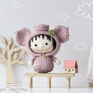 Piggy Tanoshi Doll